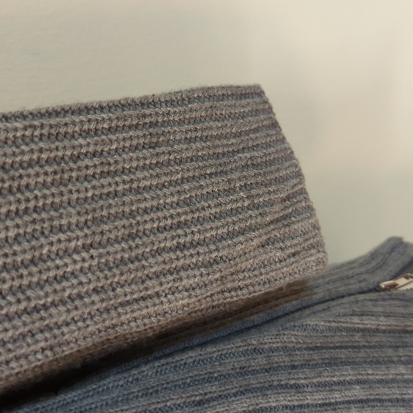 Torrid Ribbed Pullover Side Zipper Sweater 1X - Picture 12 of 15